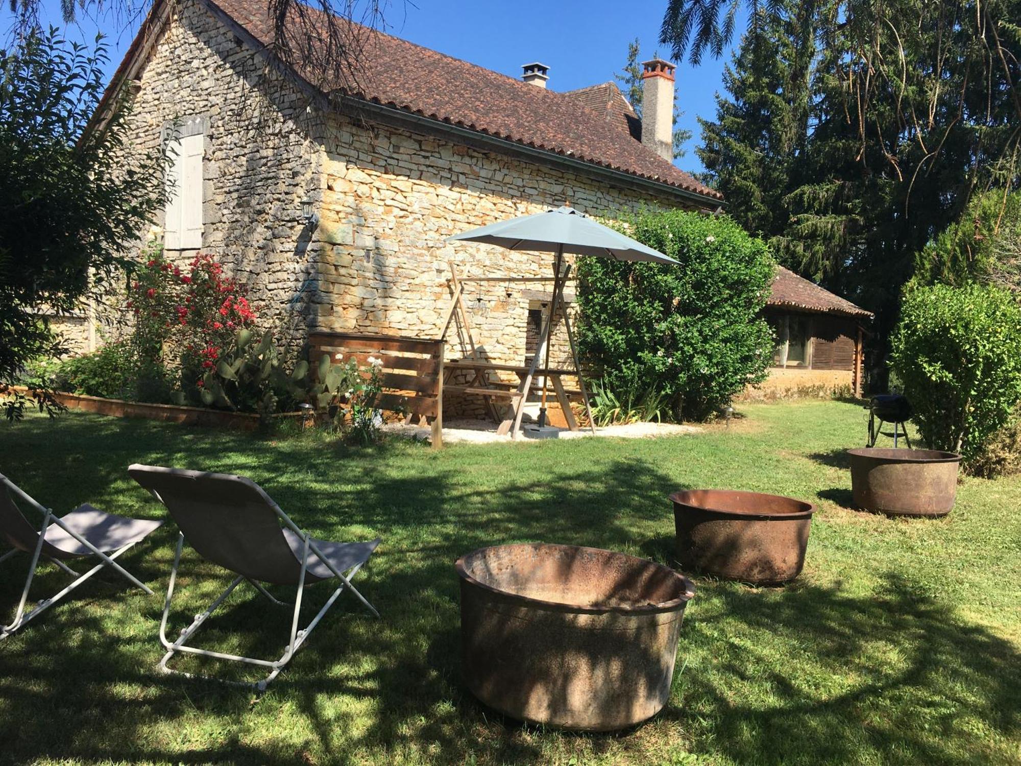 Gite Dordogne Perigord Hautefort Экстерьер фото